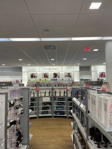 Hair Salon «Ulta Beauty», reviews and photos, 423 21st St, Vero Beach, FL 32960, USA