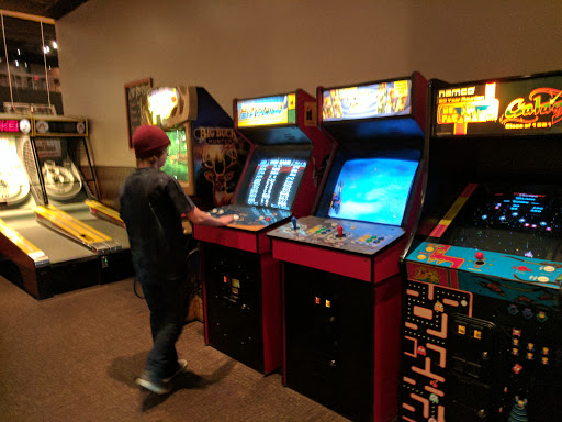 Bowling Alley «Bayside Bowl», reviews and photos, 58 Alder St, Portland, ME 04101, USA