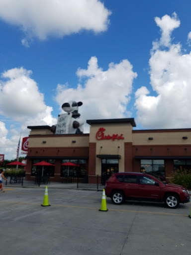 Fast Food Restaurant «Chick-fil-A», reviews and photos, 15055 Airline Hwy, Baton Rouge, LA 70817, USA