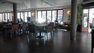 Photo n°23 de UMO à Asnières-sur-Seine ()