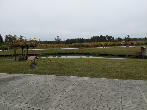 Vineyard «Lu Mil Vineyard», reviews and photos, 438 Suggs-Taylor Rd, Elizabethtown, NC 28337, USA