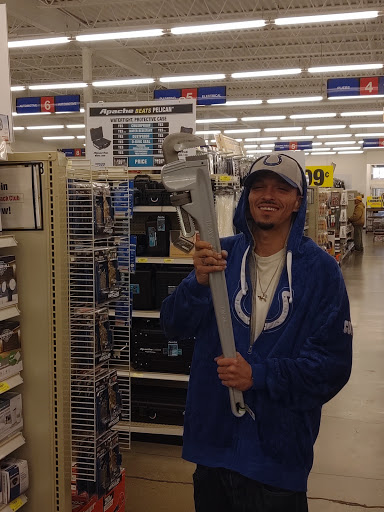 Hardware Store «Harbor Freight Tools», reviews and photos, 10101 E Washington St, Indianapolis, IN 46229, USA