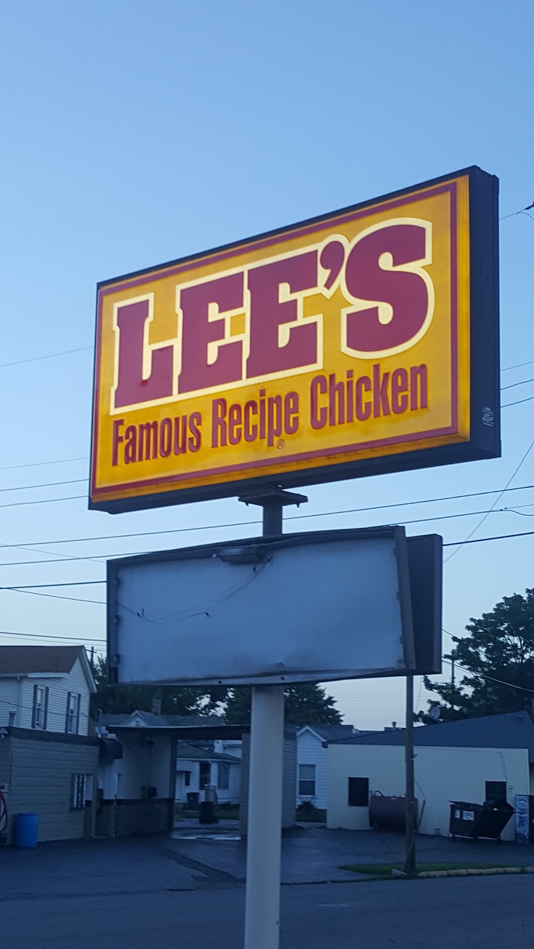 Lees Famous Recipe Chicken