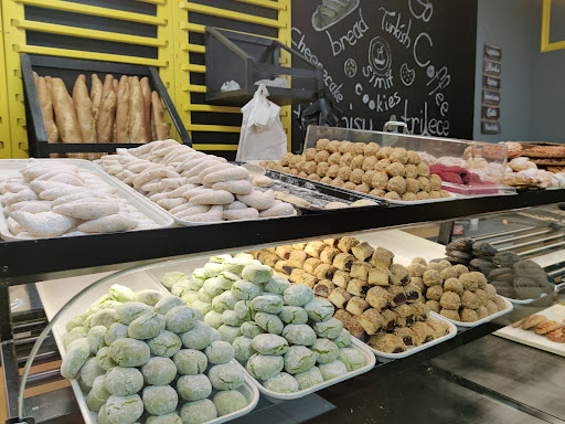 Grocery Store «Baraka Halal Restaurant», reviews and photos, 76 Gould Ave, Paterson, NJ 07503, USA