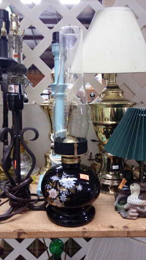 Thrift Store «Halo Bargain Center», reviews and photos