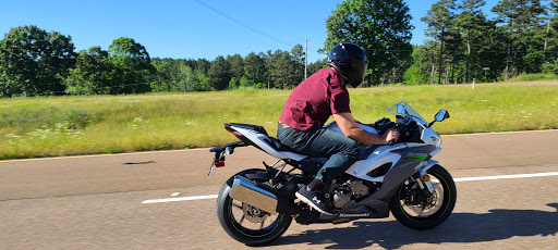 Kawasaki Motorcycle Dealer «Bellevue Suzuki-Kawasaki Arctic Cat», reviews and photos, 2691 Mt Moriah Rd, Memphis, TN 38115, USA