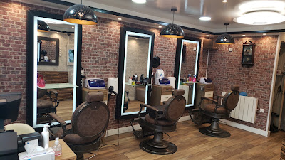 Coiffure royale à Montrouge