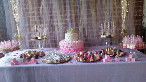 Night Club «The Waterfront Tavern 