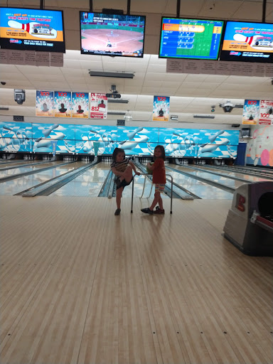 Bowling Alley «Al-Mar Lanes», reviews and photos, 1010 N Main St, Bowling Green, OH 43402, USA