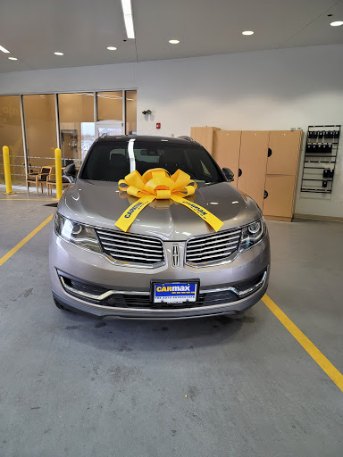 Used Car Dealer «CarMax», reviews and photos, 10315 Hickman Rd, Urbandale, IA 50322, USA