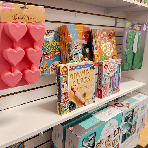 Toy Store «Mudpuddles Toys & Books», reviews and photos, 16420 SW Langer Dr, Sherwood, OR 97140, USA