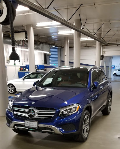 Mercedes Benz Dealer «Mercedes-Benz of San Francisco», reviews and photos, 500 8th St, San Francisco, CA 94103, USA