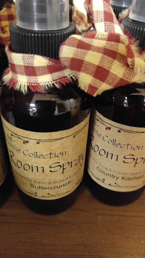 Grocery Store «Troutt Old Time General Store And Market», reviews and photos, 433 N 4th St, Paducah, KY 42001, USA