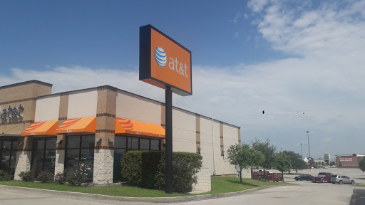 Shopping Mall «Golden Triangle Mall», reviews and photos, 2201 S Interstate 35 E, Denton, TX 76205, USA