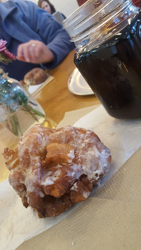 Donut Shop «Johnny Doughnuts», reviews and photos, 1617 4th St, San Rafael, CA 94901, USA