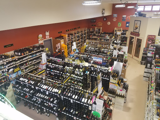 Wine Store «Wine & Liquor Warehouse», reviews and photos, 465 Albany Turnpike, Canton, CT 06019, USA