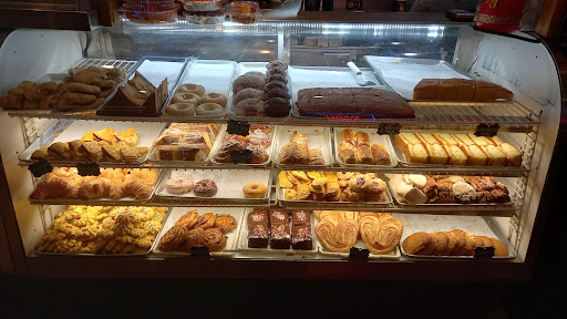 5 Estrellas Bakery Corporation image 1