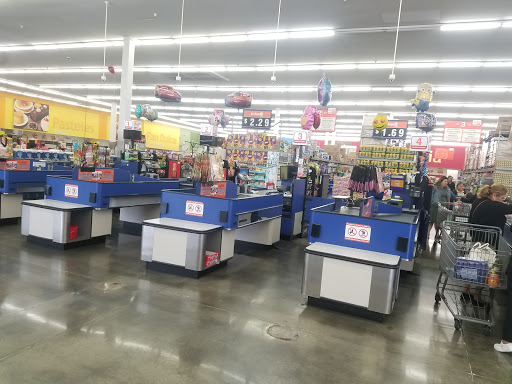Grocery Store «El Super», reviews and photos, 450 Long Beach Blvd, Long Beach, CA 90802, USA