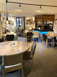 Photos du propriétaire du Restaurant français Restaurant La Charrette à Sallanches - n°1