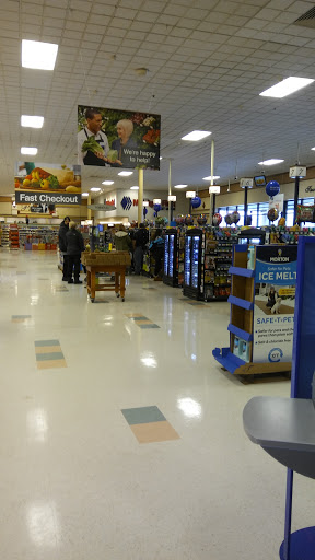 Grocery Store «Kroger», reviews and photos, 13333 Eureka Rd, Southgate, MI 48195, USA
