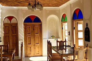 Zarnegar Traditional House image