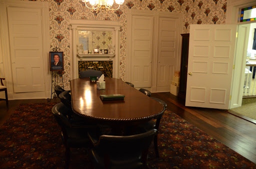 Funeral Home «Ligon & Bobo Funeral Home Inc», reviews and photos, 241 W Main St, Lebanon, TN 37087, USA