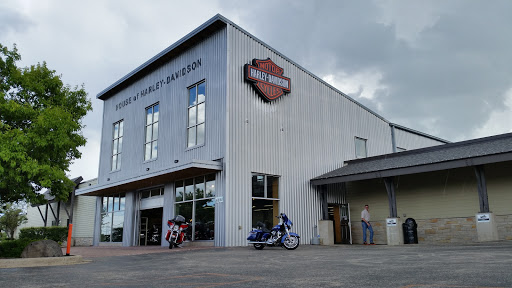 Harley-Davidson Dealer «House of Harley-Davidson®», reviews and photos, 6221 W Layton Ave, Milwaukee, WI 53220, USA