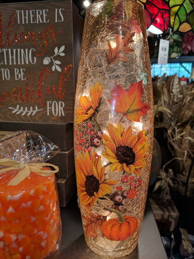 American Restaurant «Cracker Barrel Old Country Store», reviews and photos, 10250 Plaza Americana Dr, Baton Rouge, LA 70816, USA