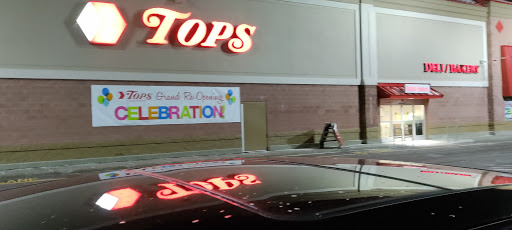 Supermarket «TOPS Friendly Markets», reviews and photos, 390 W Main St, Batavia, NY 14020, USA