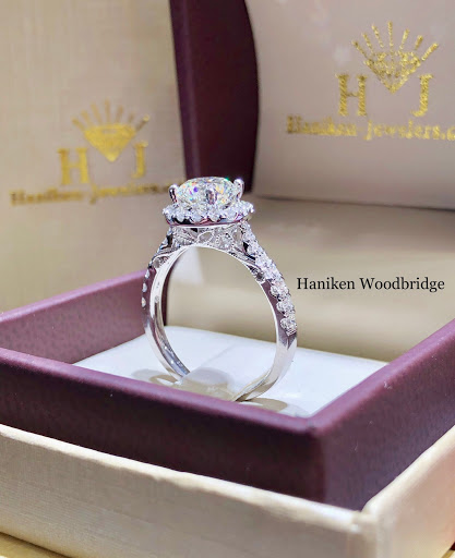 Jewelry Store «Woodbridge Jewelry Exchange», reviews and photos, 1 Woodbridge Center Dr, Woodbridge, NJ 07095, USA