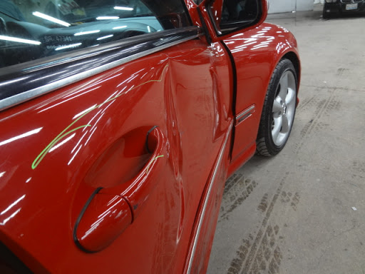 Auto Body Shop «European & US Car Service», reviews and photos, 4080 N Broadway St, Chicago, IL 60613, USA