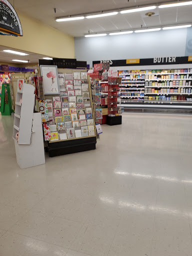 Supermarket «Giant Eagle Supermarket», reviews and photos, 300 Tri-County Plaza, Belle Vernon, PA 15012, USA
