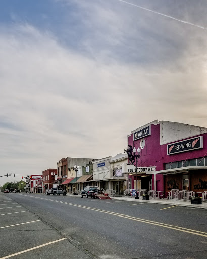 Department Store «Hooks Big D Corral», reviews and photos, 119 N Washington St, DeRidder, LA 70634, USA