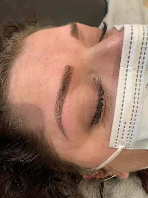 AmazingSourcils à Tarascon
