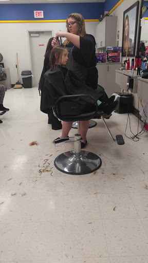 Hair Salon «SmartStyle Hair Salon», reviews and photos, 2600 NW Rochester Rd, Topeka, KS 66617, USA
