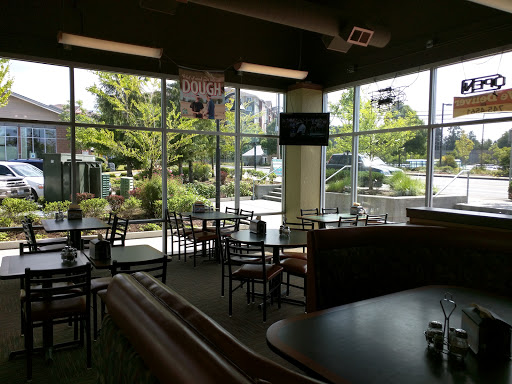 Pizza Restaurant «Round Table Pizza», reviews and photos, 16108 Ash Way, Lynnwood, WA 98087, USA