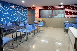 Vasu Fast Food image