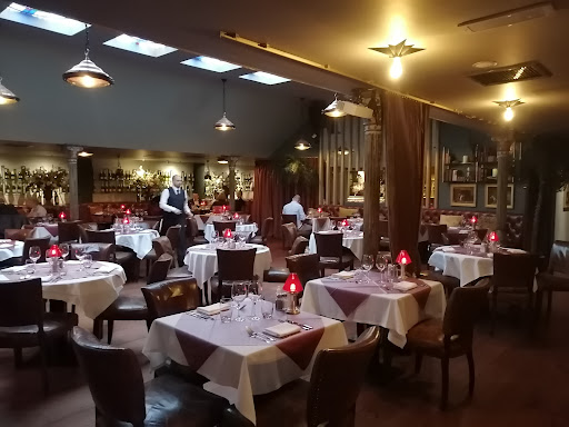 Marco Pierre White Courtyard Bar & Grill