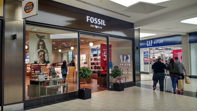 FOSSIL Outlet Store York