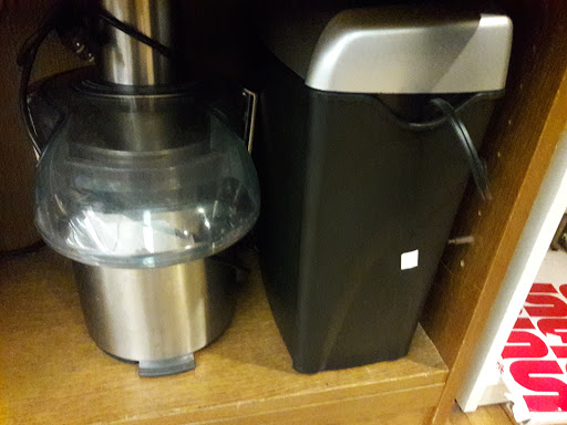 Thrift Store «Out of the Closet - Brooklyn», reviews and photos, 475 Atlantic Ave, Brooklyn, NY 11217, USA