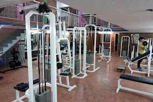 El Salon Gym image