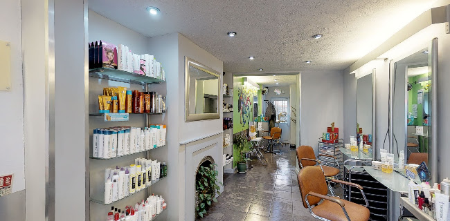 Reviews of Antonio Delgado Hairdressing in Brighton - Barber shop