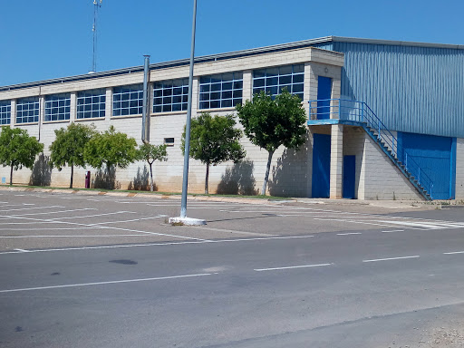 Pabellón Deportivo Pinseque en Pinseque, Zaragoza