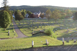 Oak Knoll Cemetery