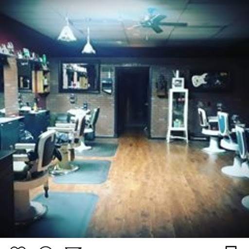 Barber Shop «Lombardos Barber Shop», reviews and photos, 1201 Meriden-Waterbury Turnpike, Plantsville, CT 06479, USA