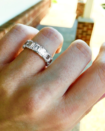 Jewelry Store «J G Kronenberger Fine Jewelry», reviews and photos, 417 Stokes Rd # C, Medford, NJ 08055, USA