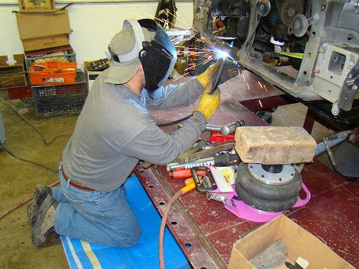 Auto Body Shop «Tigard Auto Body Repair by Ace Reconditioning», reviews and photos, 15785 SW 72nd Ave, Portland, OR 97224, USA