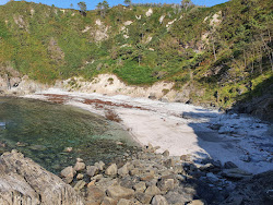 Photo de Playa de Ribera l'Ouca avec un rivage spacieux