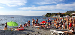 Foto de Mys Utrish Beach - lugar popular entre os apreciadores de relaxamento