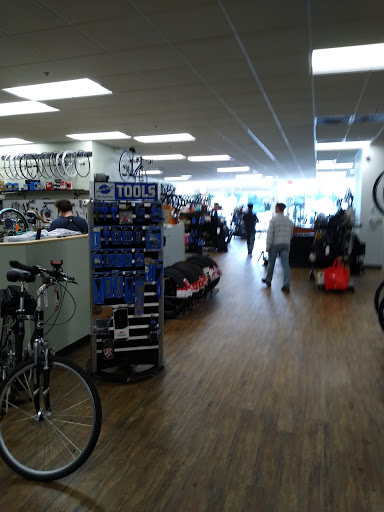 Bicycle Store «The Wheel Thing», reviews and photos, 15 South La Grange Road, La Grange, IL 60525, USA